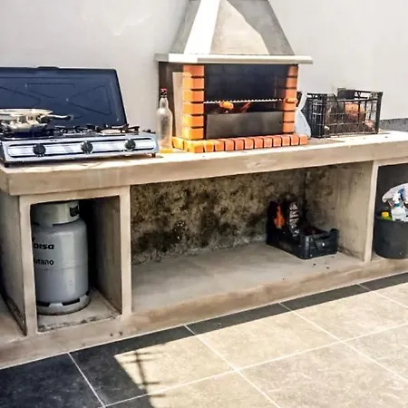 Caleta De Interian Loft Sasy דירה לוס סילוס